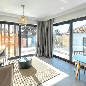https://livemalaga-pedregalejo-suites.es-andalucia.com